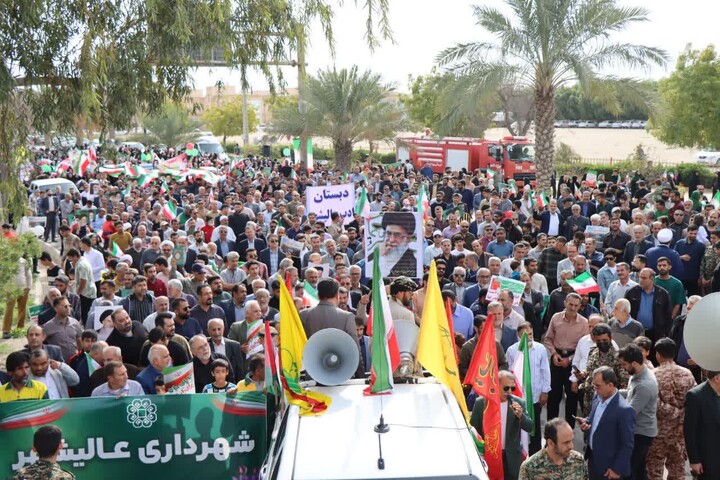 تصاویر/ راهپیمایی ۲۲ بهمن در عالیشهر