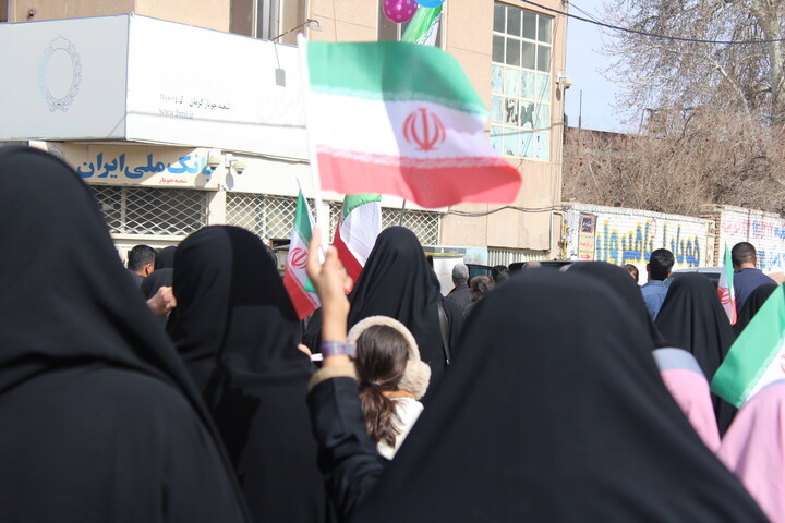 تصاویر/ مراسم راهپیمایی یوم‌الله ۲۲ بهمن در شهر جوپار