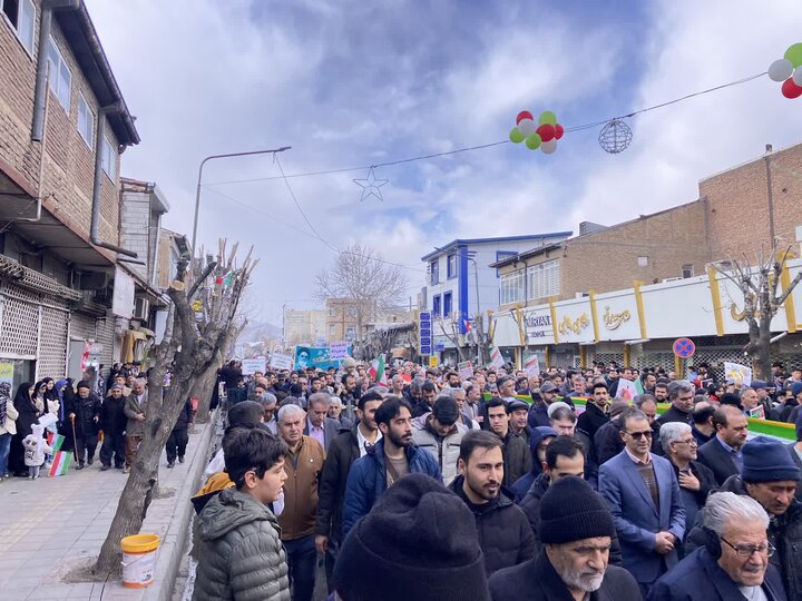 تصاویر/ مراسم راهپیمایی ۲۲ بهمن در نقده