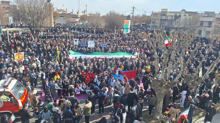 تصاویر/ مراسم راهپیمایی ۲۲ بهمن در نقده