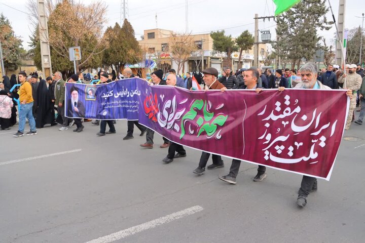 راهپیمایی باشکوه یوم‌الله 22 بهمن در اسلامشهر