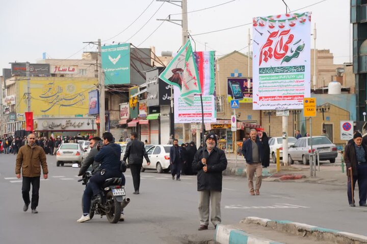 راهپیمایی باشکوه یوم‌الله 22 بهمن در اسلامشهر