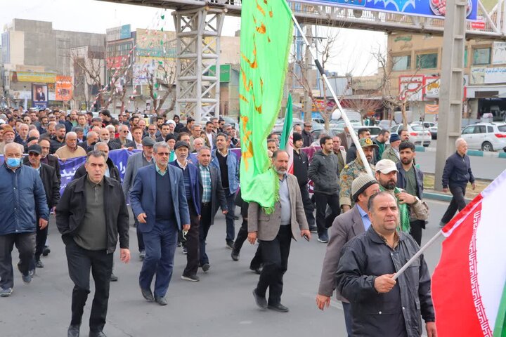راهپیمایی باشکوه یوم‌الله 22 بهمن در اسلامشهر
