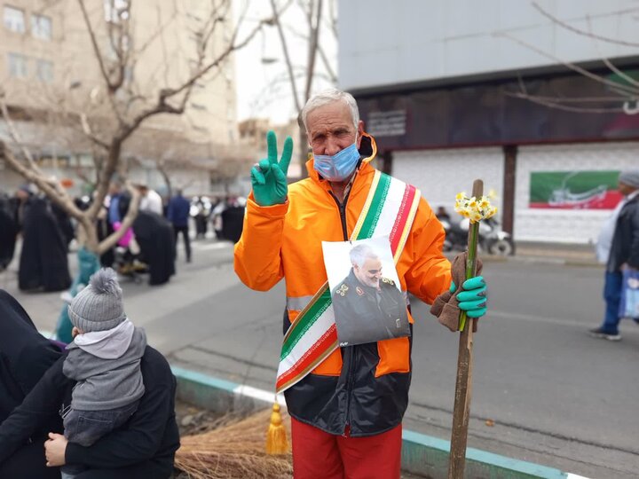 تصاویر / لبیک مردم شهر تهران به فرمان امام خامنه ای