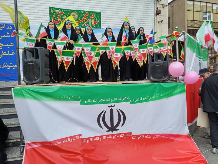 تصاویر / لبیک مردم شهر تهران به فرمان امام خامنه ای