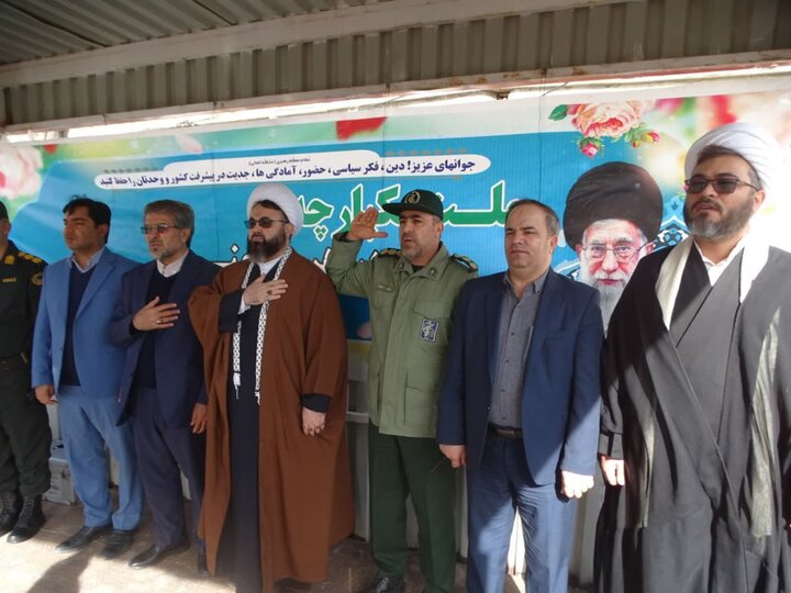 تصاویر/ حضور پرشور مردم چهاربرج در راهپیمایی ۲۲ بهمن