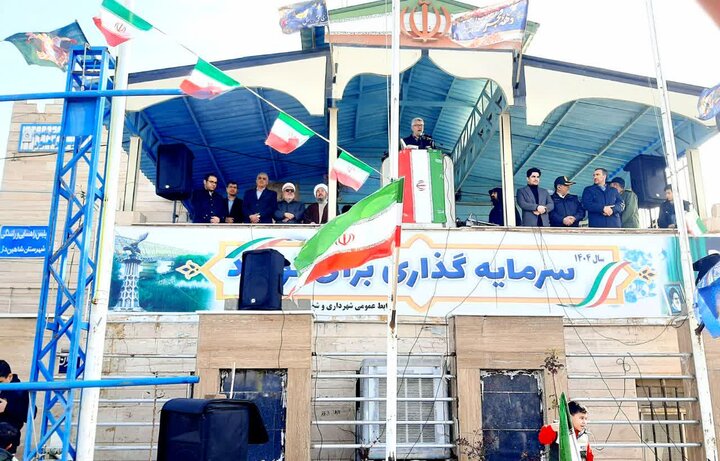 تصاویر/ راهپیمایی مردم شاهین دژ در حماسه ۲۲ بهمن