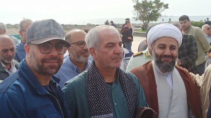 تصاویر/ راهپیمایی ۲۲ بهمن در خارگ