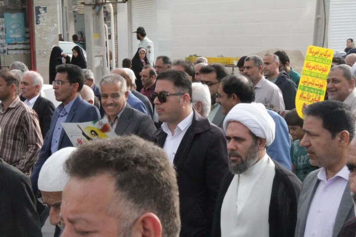 تصاویر/ راهپیمایی ۲۲ بهمن در چغادک