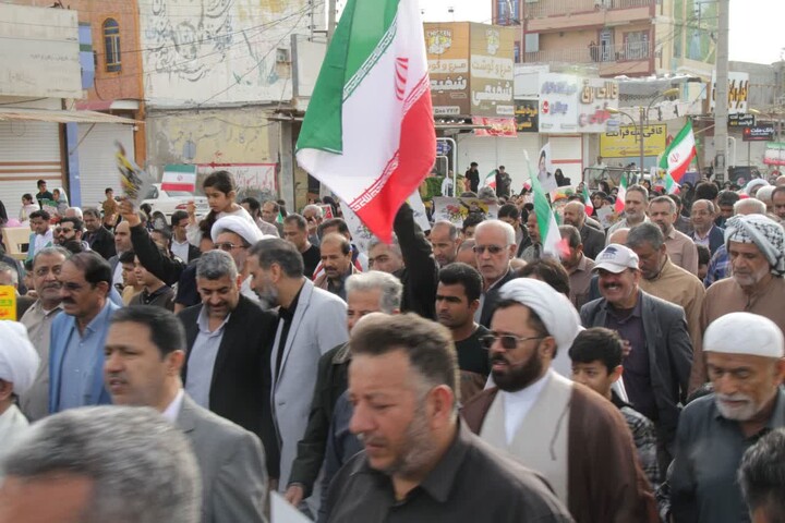 تصاویر/ راهپیمایی ۲۲ بهمن در چغادک