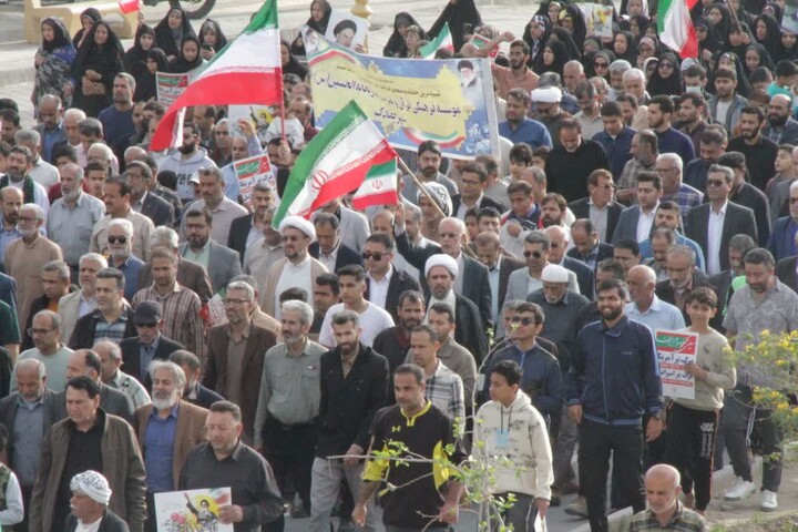 تصاویر/ راهپیمایی ۲۲ بهمن در چغادک