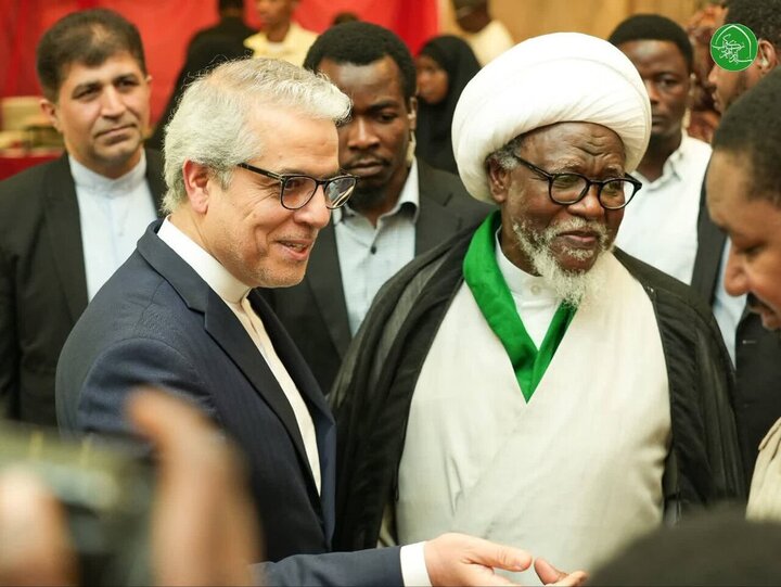 Photos/Sheikh Zakzaky présent à la commémoration du 47ᵉ anniversaire de la Révolution islamique à l’ambassade d’Iran à Abuja