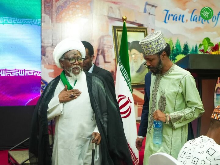 Photos/Sheikh Zakzaky présent à la commémoration du 47ᵉ anniversaire de la Révolution islamique à l’ambassade d’Iran à Abuja