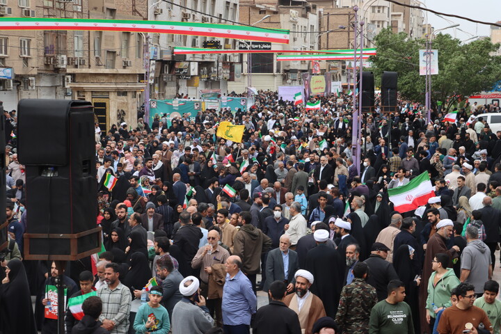 راهپیمایی باشکوه مردم اهواز در یوم الله 22 بهمن