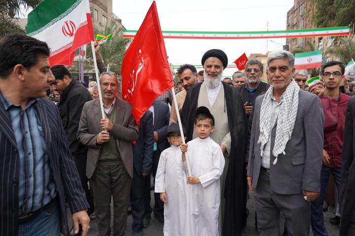 راهپیمایی باشکوه مردم اهواز در یوم الله 22 بهمن