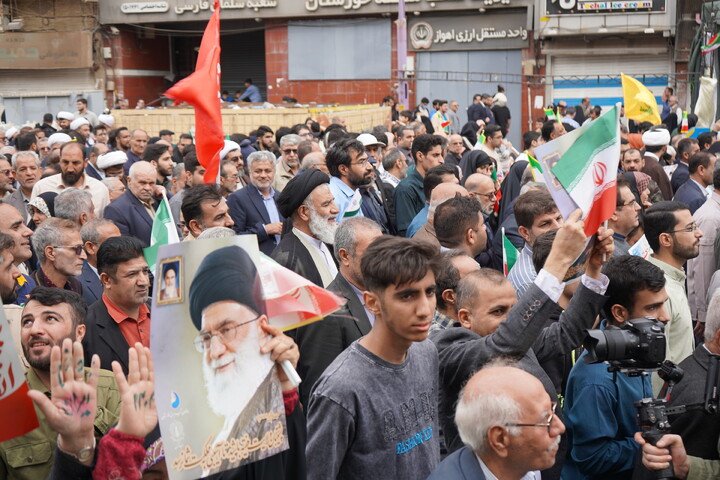 راهپیمایی باشکوه مردم اهواز در یوم الله 22 بهمن