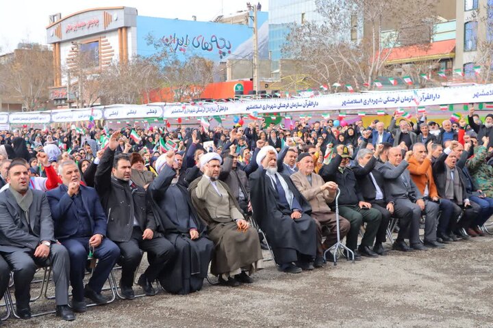 تصاویر/ لبیک شهرستان اسلامشر به رهبر معظم انقلاب