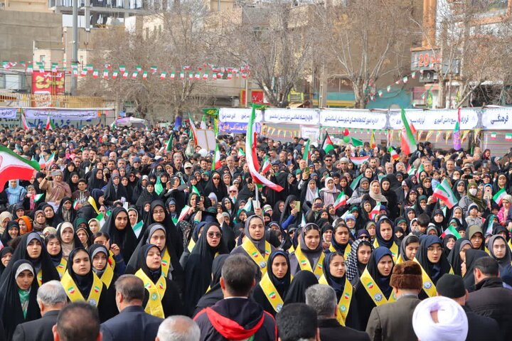 تصاویر/ لبیک شهرستان اسلامشر به رهبر معظم انقلاب