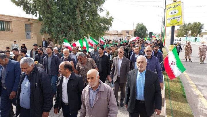 تصاویر/ مراسم راهپیمایی یوم‌الله ۲۲ بهمن در شهر صفائیه