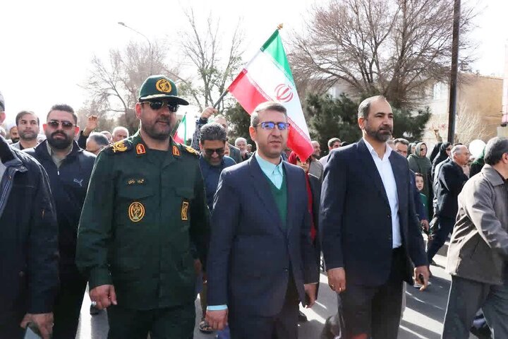 تصاویر/ مراسم راهپیمایی یوم‌الله ۲۲ بهمن رفسنجان