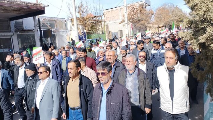 تصاویر/ مراسم راهپیمایی یوم‌الله ۲۲ بهمن در شهر کوهبنان
