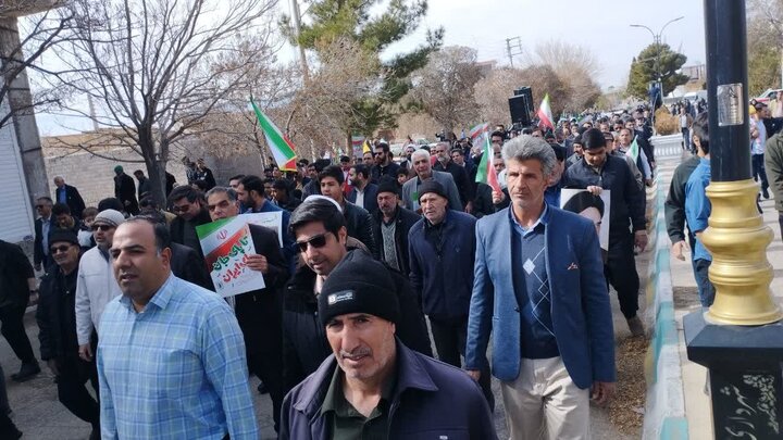 تصاویر/ مراسم راهپیمایی یوم‌الله ۲۲ بهمن در شهر کوهبنان