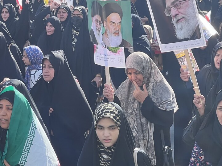 تصاویر/ راهپیمایی ۲۲ بهمن در کنگان