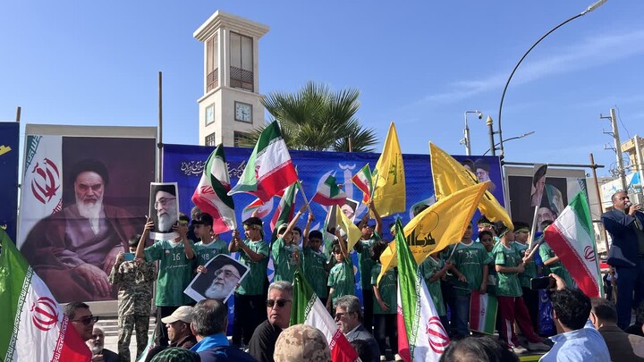 تصاویر/ راهپیمایی ۲۲ بهمن در کنگان