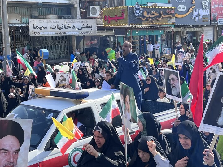 تصاویر/ راهپیمایی ۲۲ بهمن در کنگان