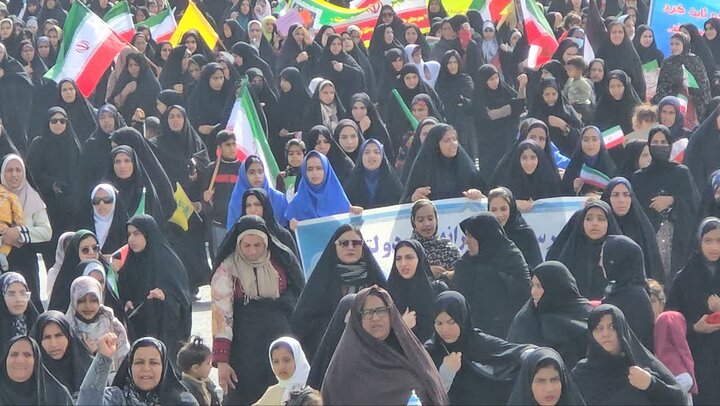 تصاویر/ مراسم راهپیمایی یوم‌الله ۲۲ بهمن در شهر ریگان