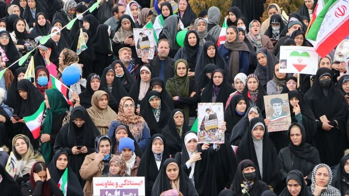 تصاویر/ راهپیمایی یوم‌الله ۲۲ بهمن در پردیس