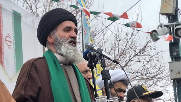 تصاویر / راهپیمایی یوم الله 22 بهمن در قزوین برگزار شد