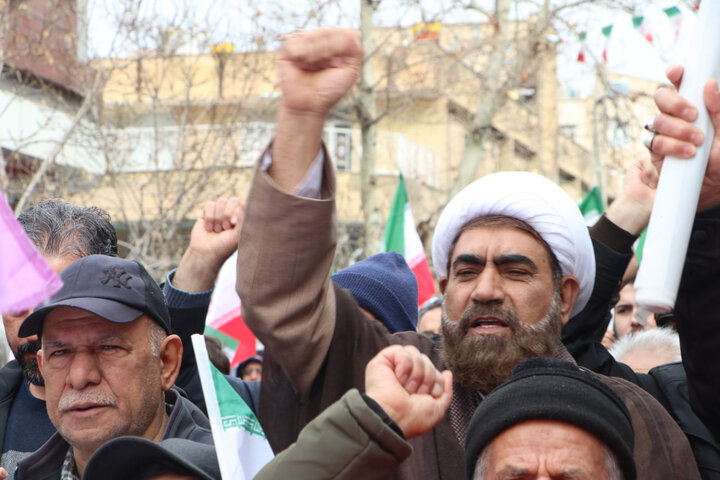 تصاویر / راهپیمایی یوم الله 22 بهمن در قزوین برگزار شد