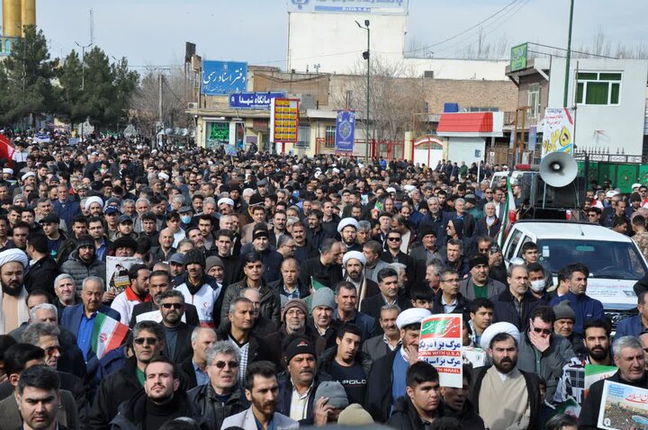 تصاویر/ راهپیمایی ۲۲ بهمن در میاندوآب