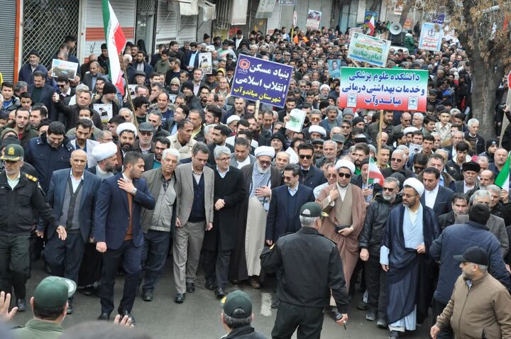 تصاویر/ راهپیمایی ۲۲ بهمن در میاندوآب