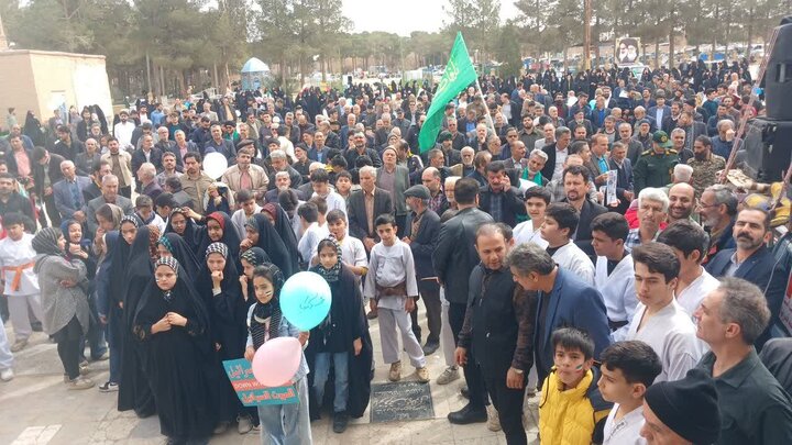 تصاویر/ یوم الله راهپیمایی 22 بهمن در نوش آباد