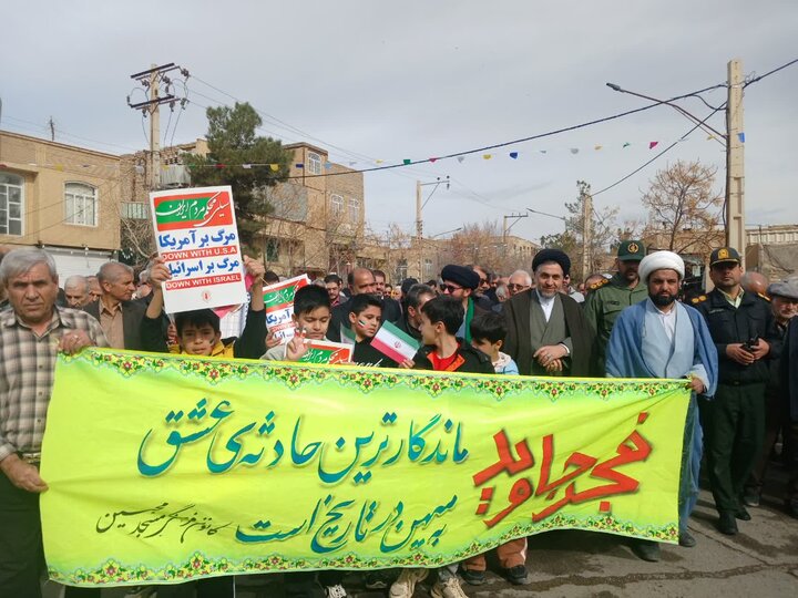 تصاویر/ یوم الله راهپیمایی 22 بهمن در نوش آباد