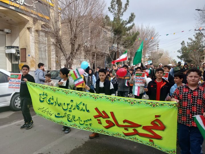 تصاویر/ یوم الله راهپیمایی 22 بهمن در نوش آباد