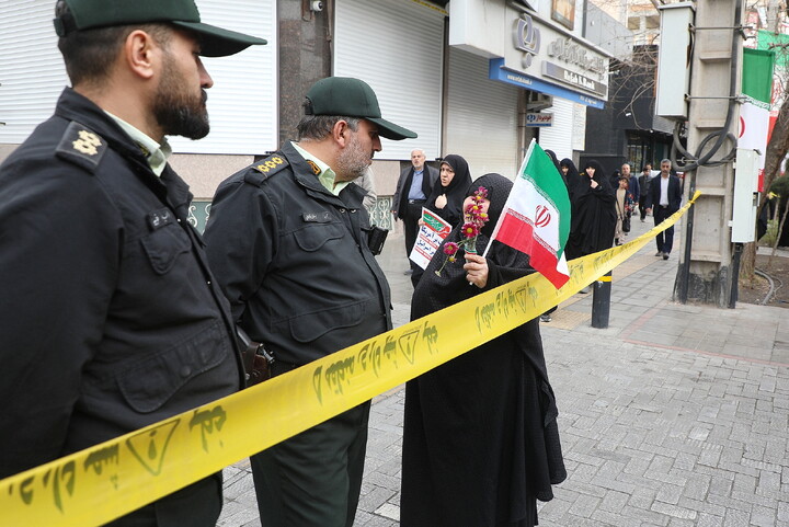 تصاویر/ حضور پر شور مردم فم در راهپیمایی دشمن‌شکن ۲۲ بهمن
