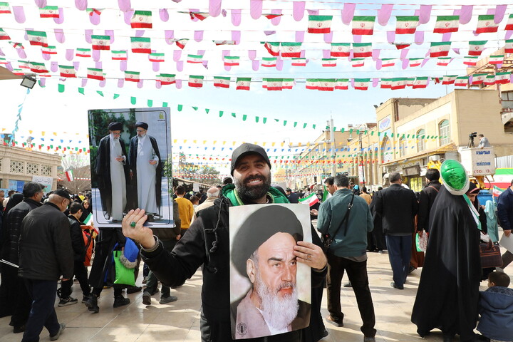 تصاویر/ حضور پر شور مردم فم در راهپیمایی دشمن‌شکن ۲۲ بهمن