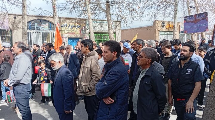 تصاویر/ مراسم راهپیمایی یوم‌الله ۲۲ بهمن در شهر ماهان