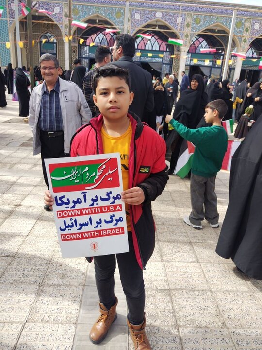 تصاویر/ مراسم راهپیمایی یوم‌الله ۲۲ بهمن در شهر ماهان