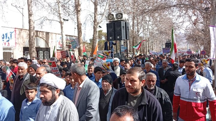 تصاویر/ مراسم راهپیمایی یوم‌الله ۲۲ بهمن در شهر ماهان