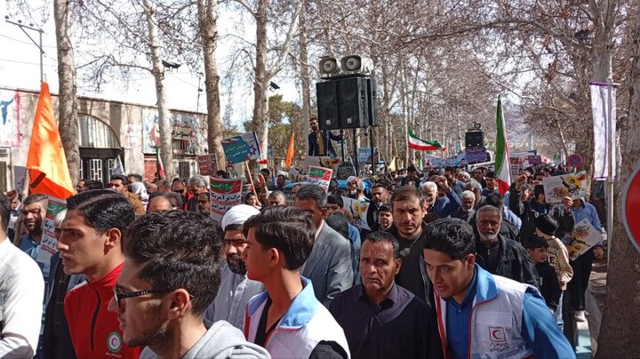 تصاویر/ مراسم راهپیمایی یوم‌الله ۲۲ بهمن در شهر ماهان