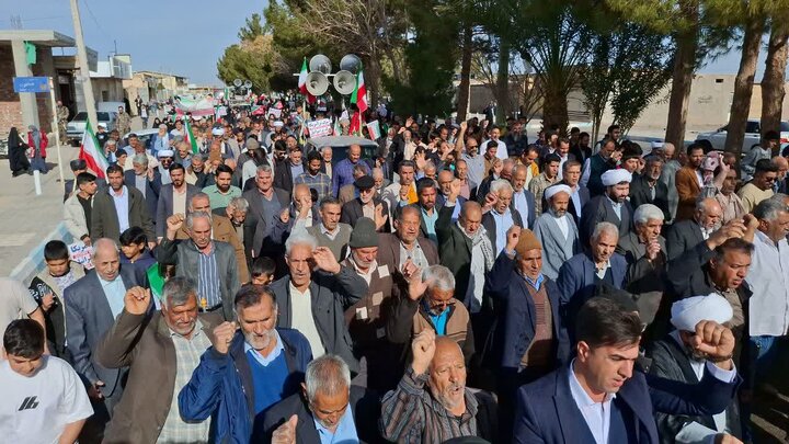 تصاویر/ مراسم راهپیمایی یوم‌الله ۲۲ بهمن شهر کشکوئیه