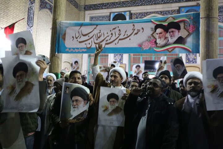 قم المقدسہ میں اردو طلاب کا عظیم اجتماع؛ انقلابِ اسلامی اور رہبرِ معظم سے تجدیدِ عہد، اسلام آباد دھماکے کی مذمت