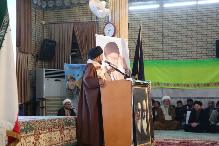 قم المقدسہ میں اردو طلاب کا عظیم اجتماع؛ انقلابِ اسلامی اور رہبرِ معظم سے تجدیدِ عہد، اسلام آباد دھماکے کی مذمت