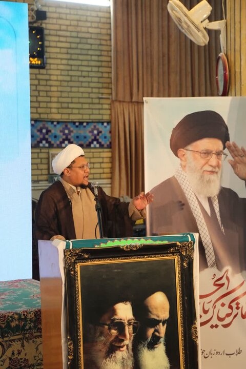 قم المقدسہ میں اردو طلاب کا عظیم اجتماع؛ انقلابِ اسلامی اور رہبرِ معظم سے تجدیدِ عہد، اسلام آباد دھماکے کی مذمت