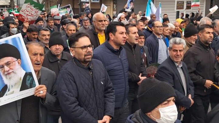 تصاویر / حضور حماسی مردم نهاوند در 22 بهمن