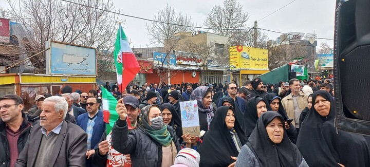 تصاویر / حضور حماسی مردم نهاوند در 22 بهمن